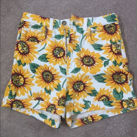 American Apparel Pants - American Apparel high waisted sunflower shorts